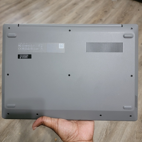 Lenovo IdeaPad 1 14IGL05 14" Laptop Intel Celeron N4020 4GB Ram 64GB - Picture 8 of 8